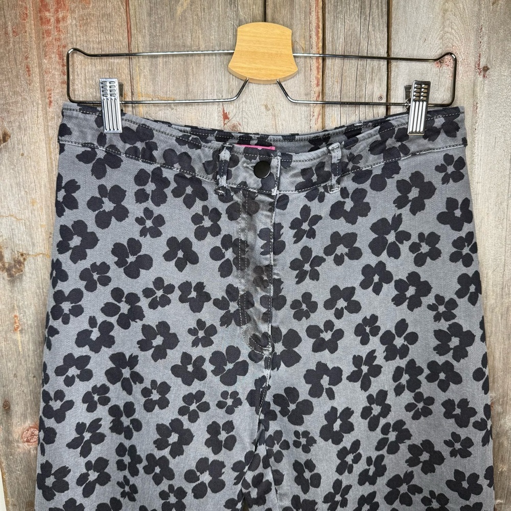 Kitri Faith Floral Print Trouser Jeans in Grey/ Black Wide Leg Cuffed size 10 - Picture 4 of 11